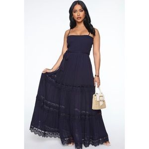 *NWT* Fashion Nova Ruched Top Maxi Dress in Navy